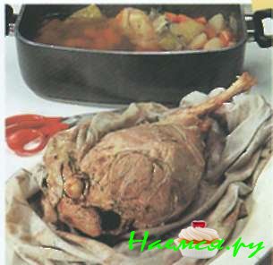 Тушеная нога ягненка в мясном бульоне (6 порций) Тушеная нога ягненка в мясном бульоне (6 порций)