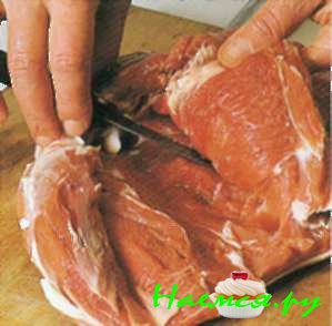 Приготовление фаршированной лопатки ягненка Приготовление фаршированной лопатки ягненка