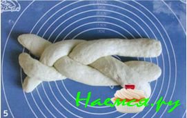 Плетенка из трех жгутов Плетенка из трех жгутов