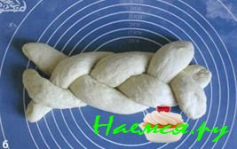 Плетенка из трех жгутов Плетенка из трех жгутов