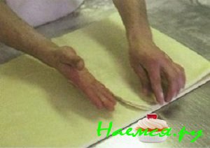 Простое слоеное тесто (домашнее) Простое слоеное тесто (домашнее)