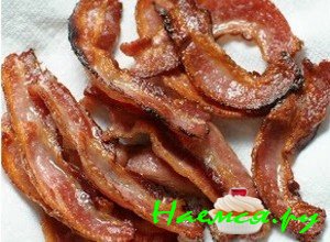 Обжарьте бекон Обжарьте бекон