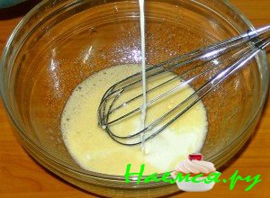 Взбейте молоко с куриным яйцом - фото Взбейте молоко с куриным яйцом - фото