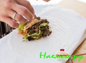 Теперь на очереди копчёный угорь - фото Теперь на очереди копчёный угорь - фото