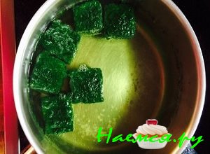 Залейте горячей водой шпинат Залейте горячей водой шпинат