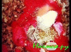 Добавьте томатную пасту фото Добавьте томатную пасту фото