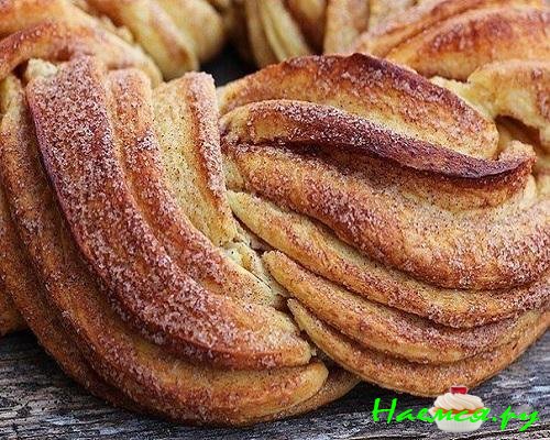 Выпечка с сахаром и корицей фото Выпечка с сахаром и корицей фото