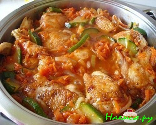 Курица с кабачками в собственном соку фото Курица с кабачками в собственном соку фото