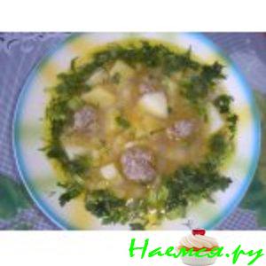Суп с фрикадельками и кабачками