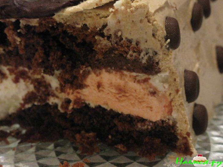 Шоколадное паве со взбитыми сливками, тоффи и зефиром