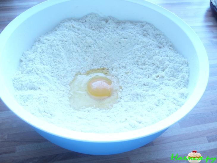 Пирог с окорочками и картофелем