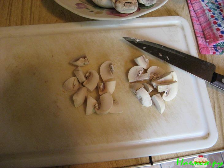 "Порционные судачки" с грибами и сыром