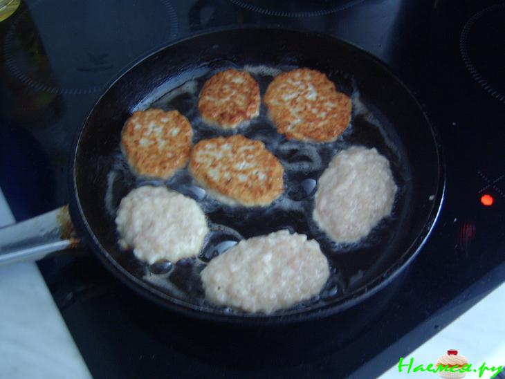 Нежные куриные котлетки