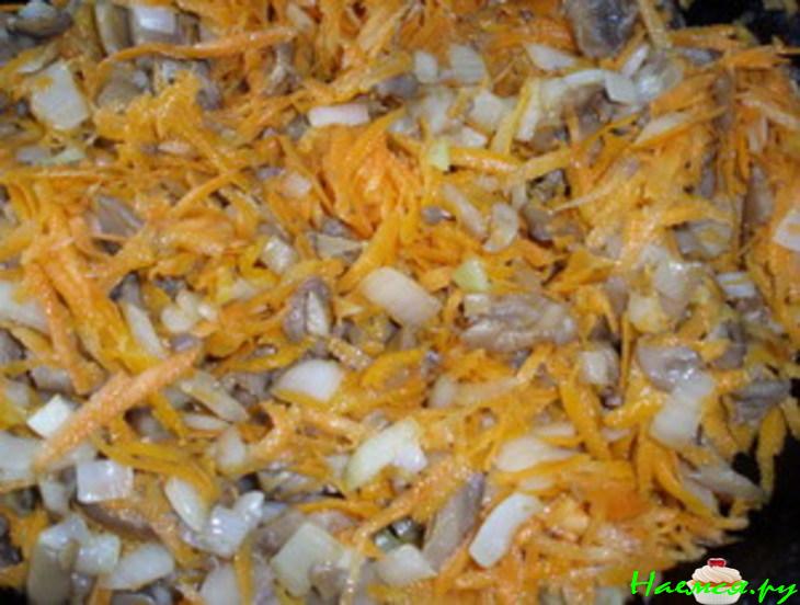 Грибная пицца "Для всей семьи" Грибная пицца "Для всей семьи"