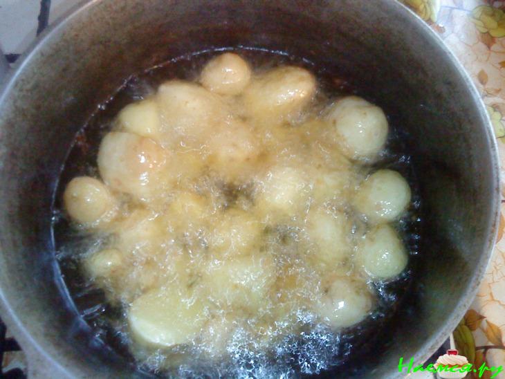 Молодая картошечка во фритюре Молодая картошечка во фритюре