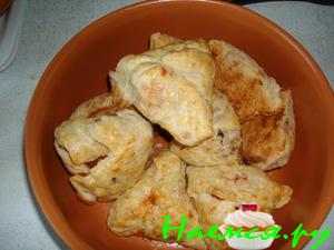 Самса с картошкой и зеленым горошком Самса с картошкой и зеленым горошком