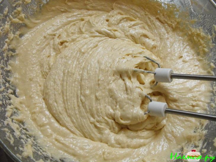 Перевертыш с вишней и персиками