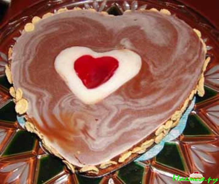 Торт "Валентинка" с желе Торт "Валентинка" с желе