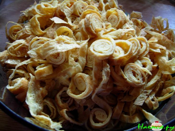 Салат куриный с яйцами Салат куриный с яйцами