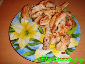 Куриные грудки в кляре