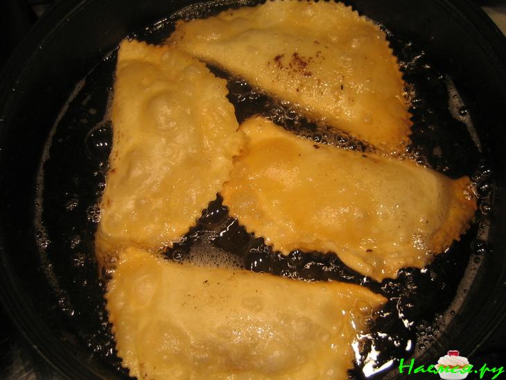 Чебуреки классические улучшенные