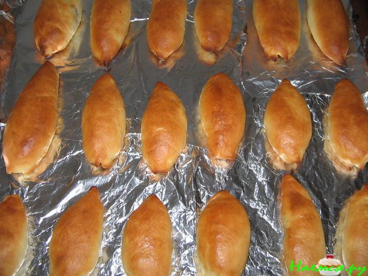 Пирожки печёные с грибами