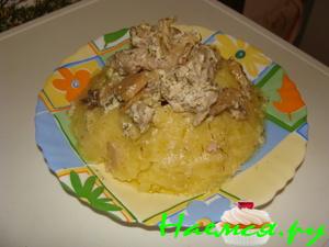 Курица с грибами (шампиньонами)