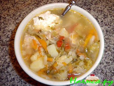 Щи со свежей капустой и помидорами