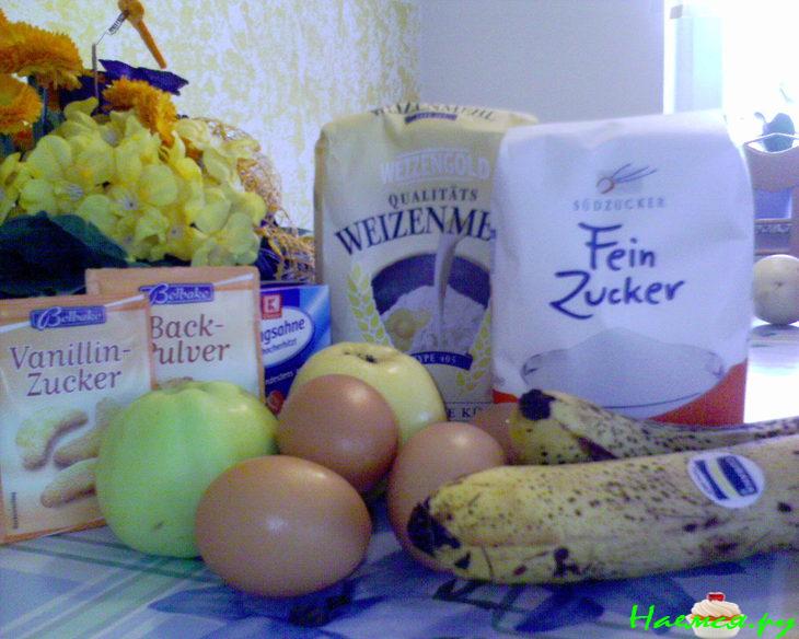 Пирог бананово-яблочный