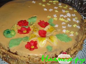 Торт "Праздничный" с кремом из сгущенки