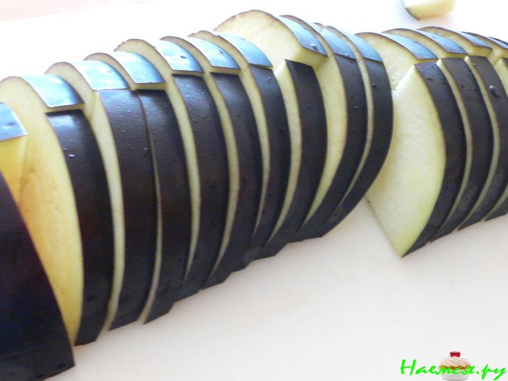 Салат с тунцом и баклажанами