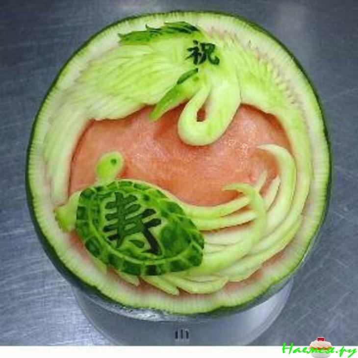 Искусство украшений (арбуз)