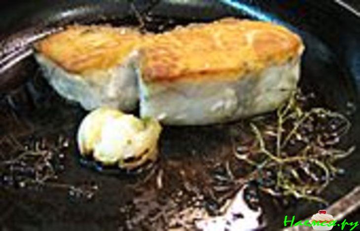 <span style='font-size: 13pt; font-weight: 700'>Жареная рыба овощами и с морскими гребешками