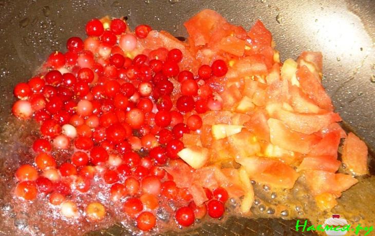 Оленина в брусничном соусе Оленина в брусничном соусе