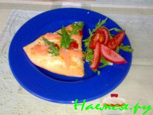 Пицца с рукколой и лососем Пицца с рукколой и лососем