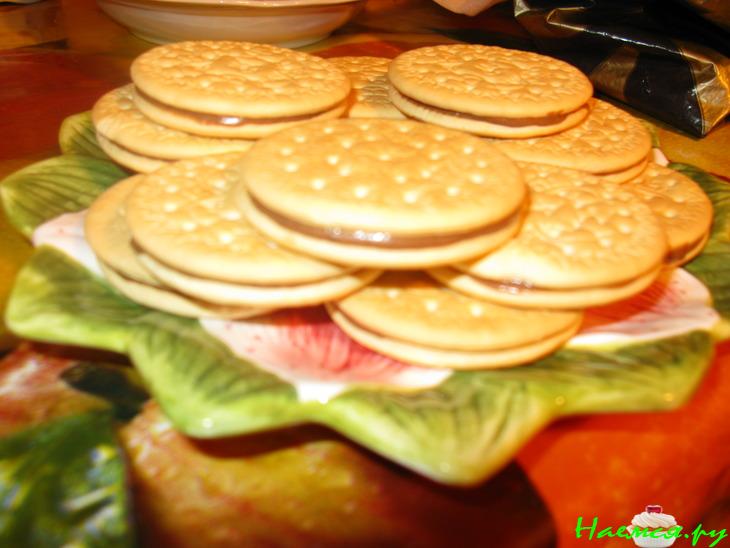 Экспресс пирожное-печенье с шоколадным кремом