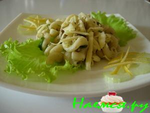 Рагу с курицей, цуккини, грибами и сыром