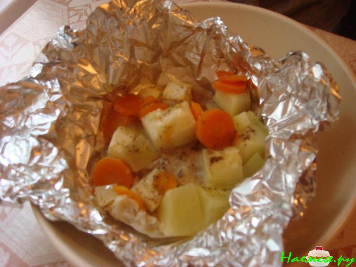 Рыба в фольге с кабачком