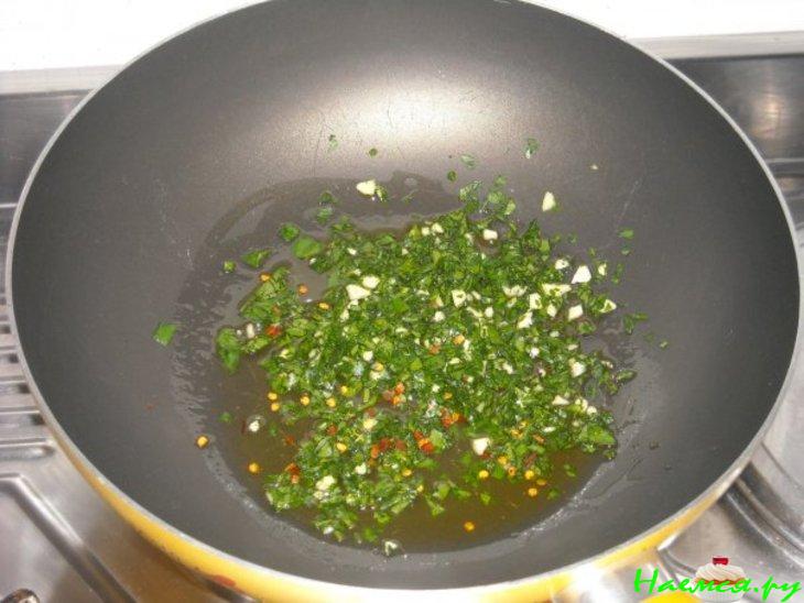 Linguine con aragosta. Омар с пастой в томатном соусе Linguine con aragosta. Омар с пастой в томатном соусе