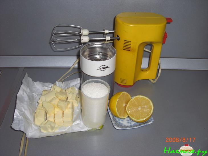 Торт "Птичье молоко - С манной кашей" (уточнение моей маленькой дочери) Торт "Птичье молоко - С манной кашей" (уточнение моей маленькой дочери)