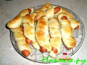 Сосиски в тесте по-быстрому