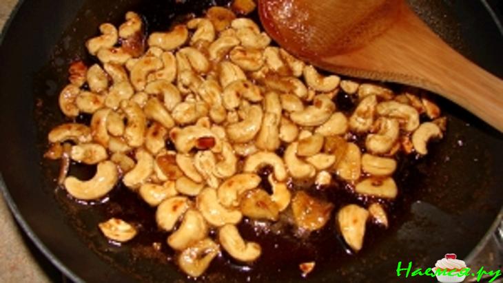 Овощная нарезка с ореховым соусом