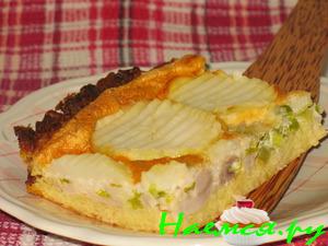 Картофельный «пирог» с курицей и пореем Картофельный «пирог» с курицей и пореем