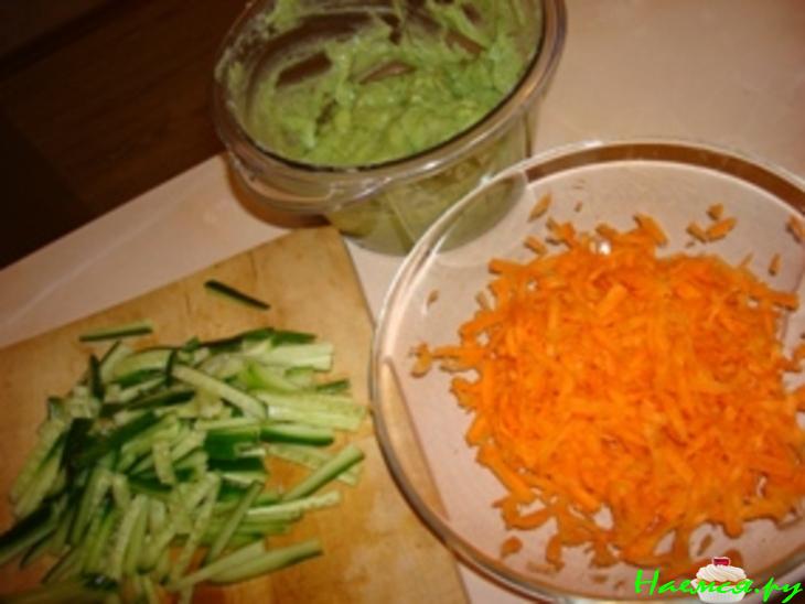 Салат с овощным соусом "Нежность" Салат с овощным соусом "Нежность"