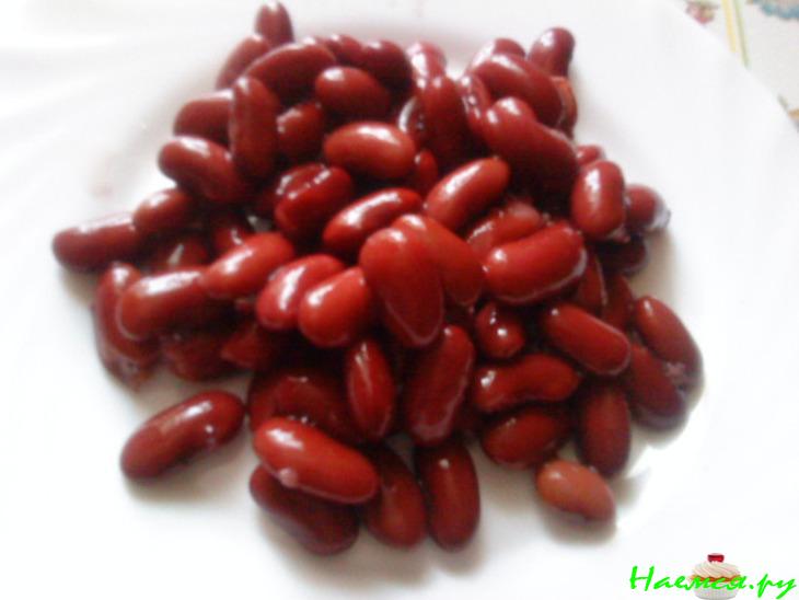 Салат "Морковный" с фасолью