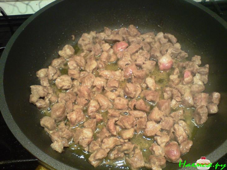 Свинина в тесте с сулугуни Свинина в тесте с сулугуни