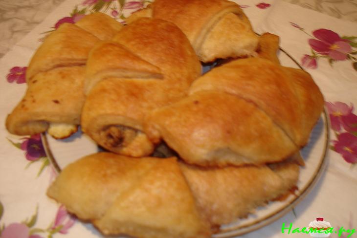 Постные рогалики с орешками и рогалики с творогом