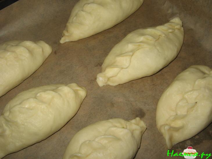 Пирожки из дрожжевого теста без расстойки, из холодильника Пирожки из дрожжевого теста без расстойки, из холодильника