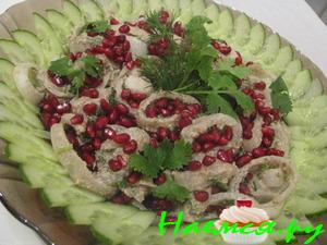 Запечённый лук с орехами