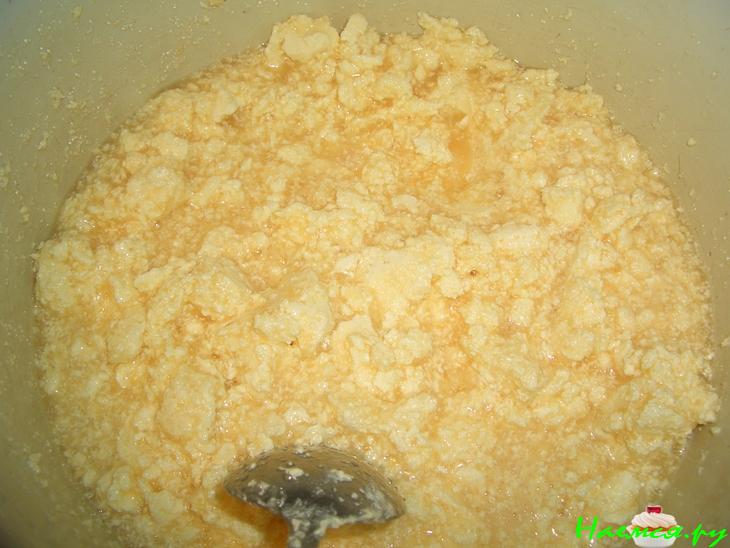 Пирог с творогом и повидлом